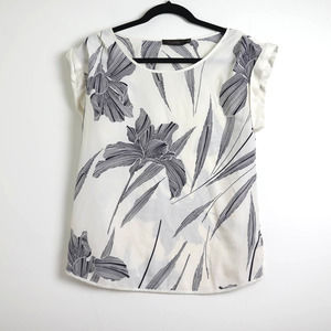 The Limited Blue White Floral Blouse Size Small